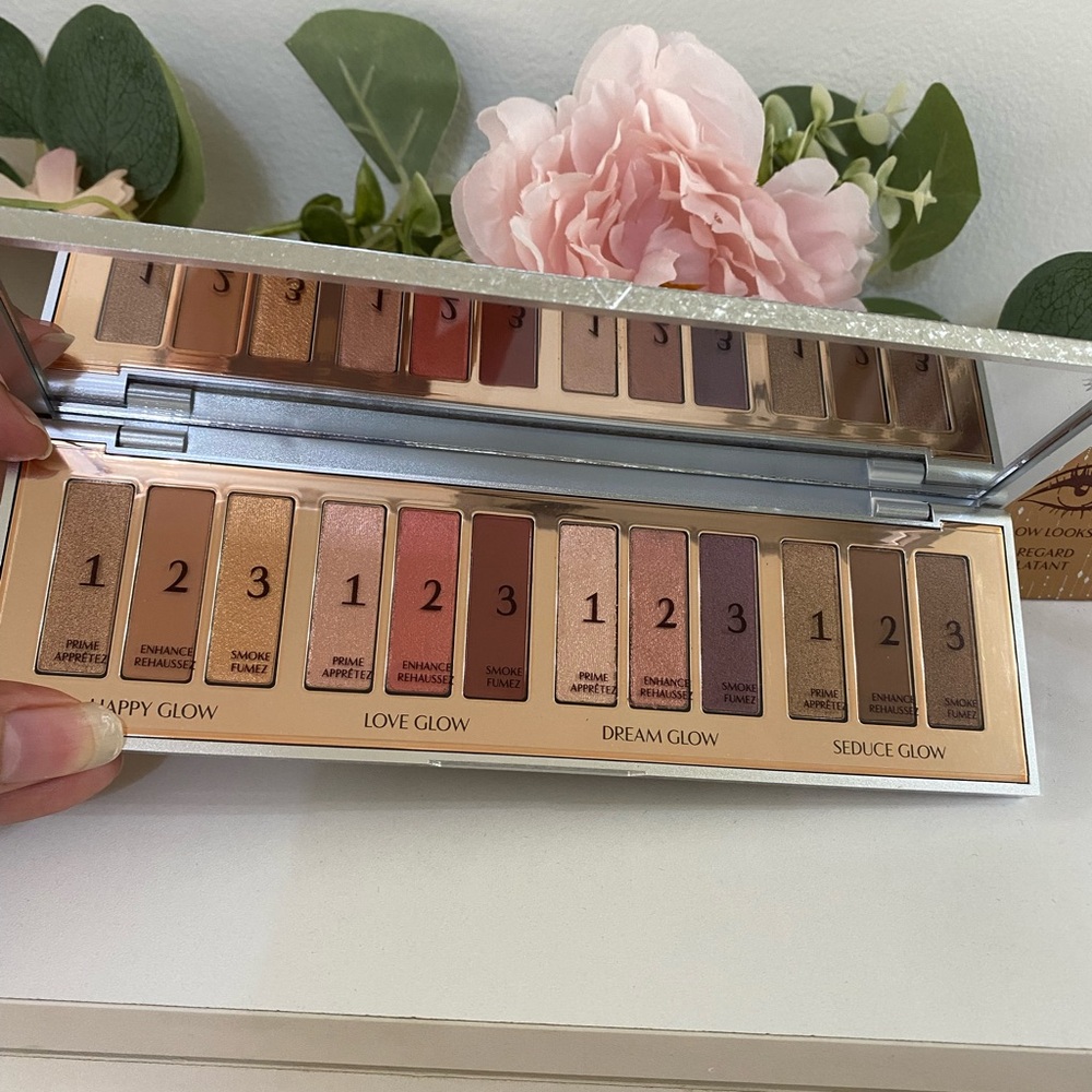 Charlotte Tilbury Hypnotic Glow Eyeshadow Palette - Picture 4 of 11